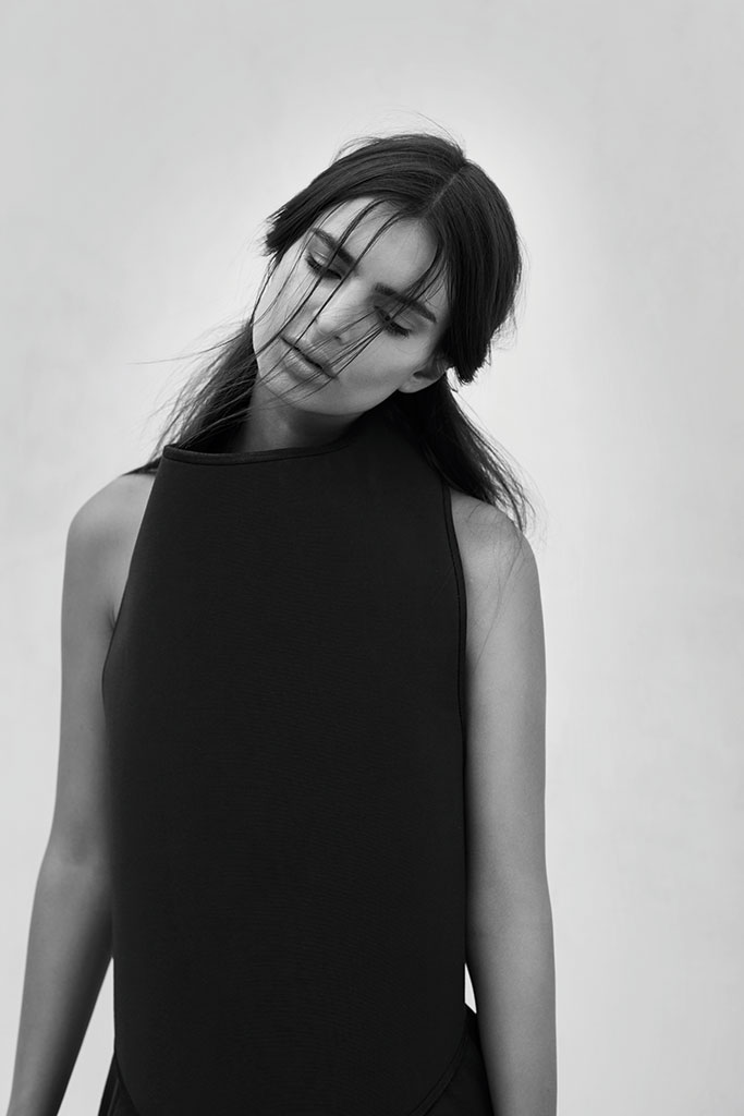 INSTYLE | EMILY RATAJKOWSKI