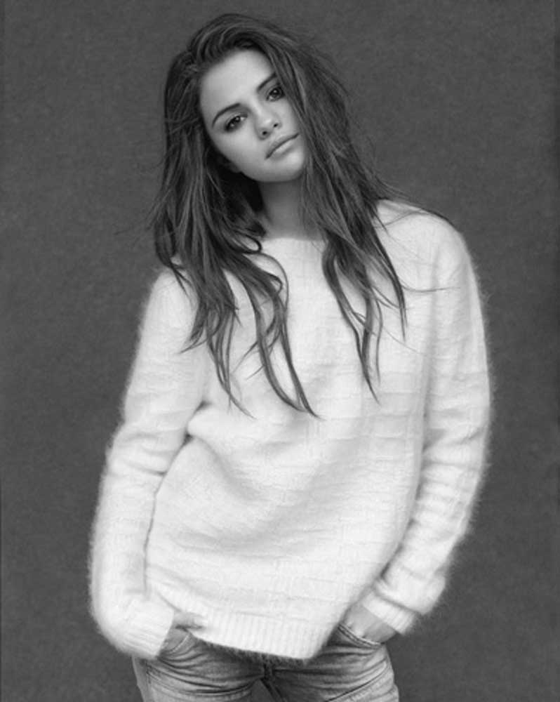 I-D | SELENA GOMEZ