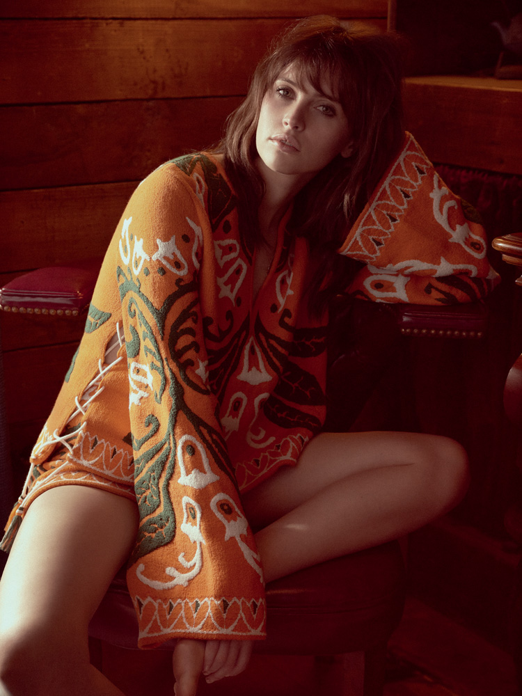 instyle | felicity jones