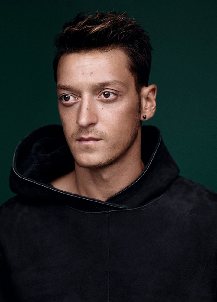 ESQUIRE | OZIL