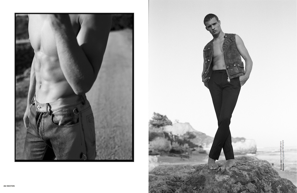 JULIAN SCHNEYDER | D Section