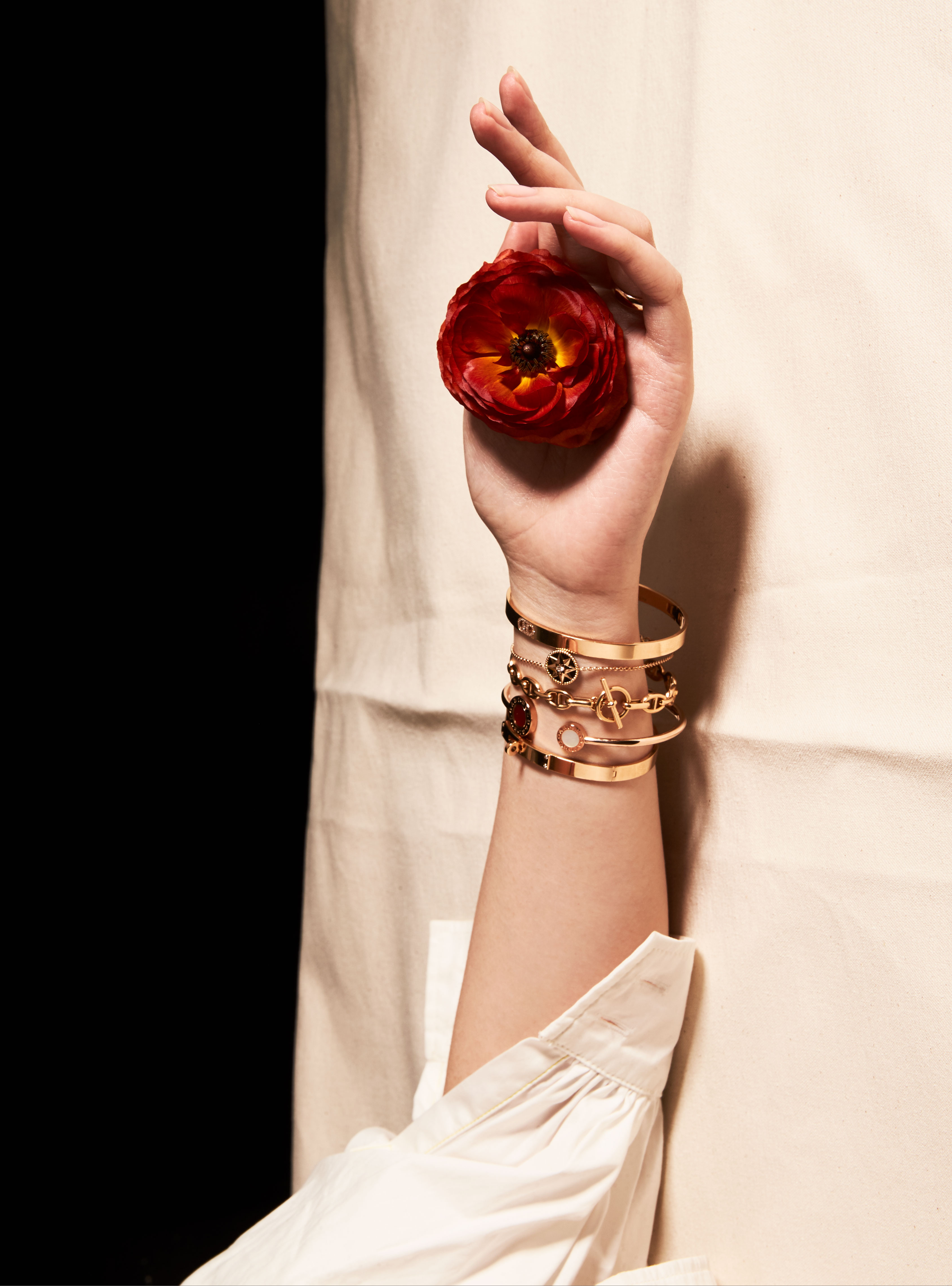 ES Magazine | Golden Hour