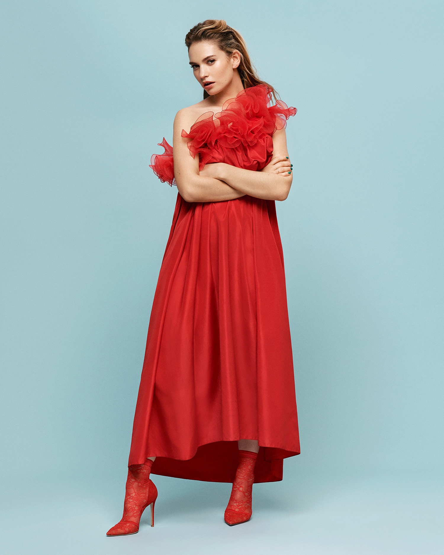 Lily James | L’Officiel NL