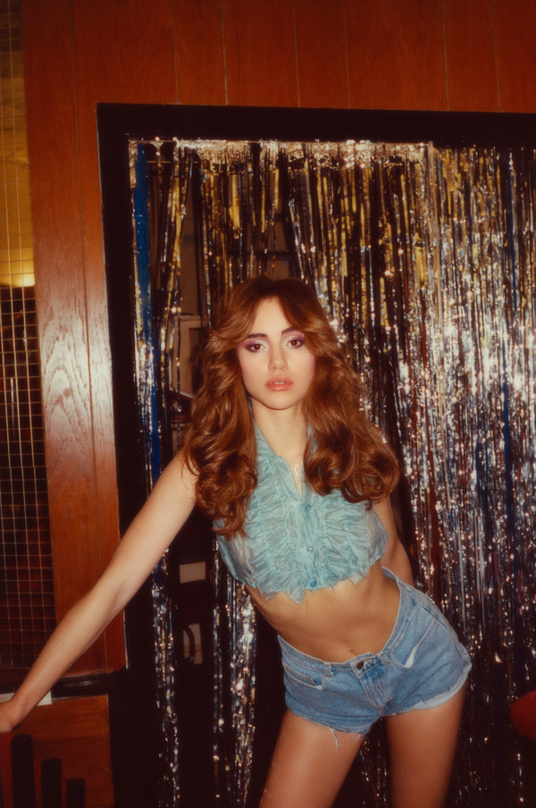 Vogue | Suki Waterhouse