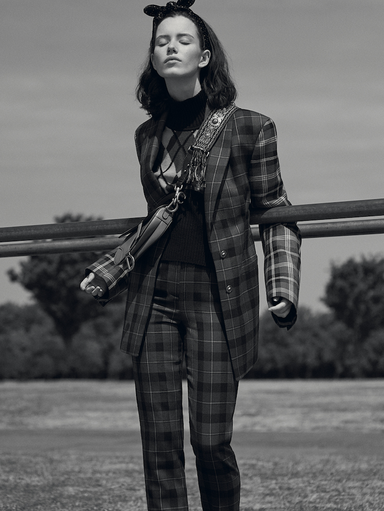 HARRODS MAGAZINE