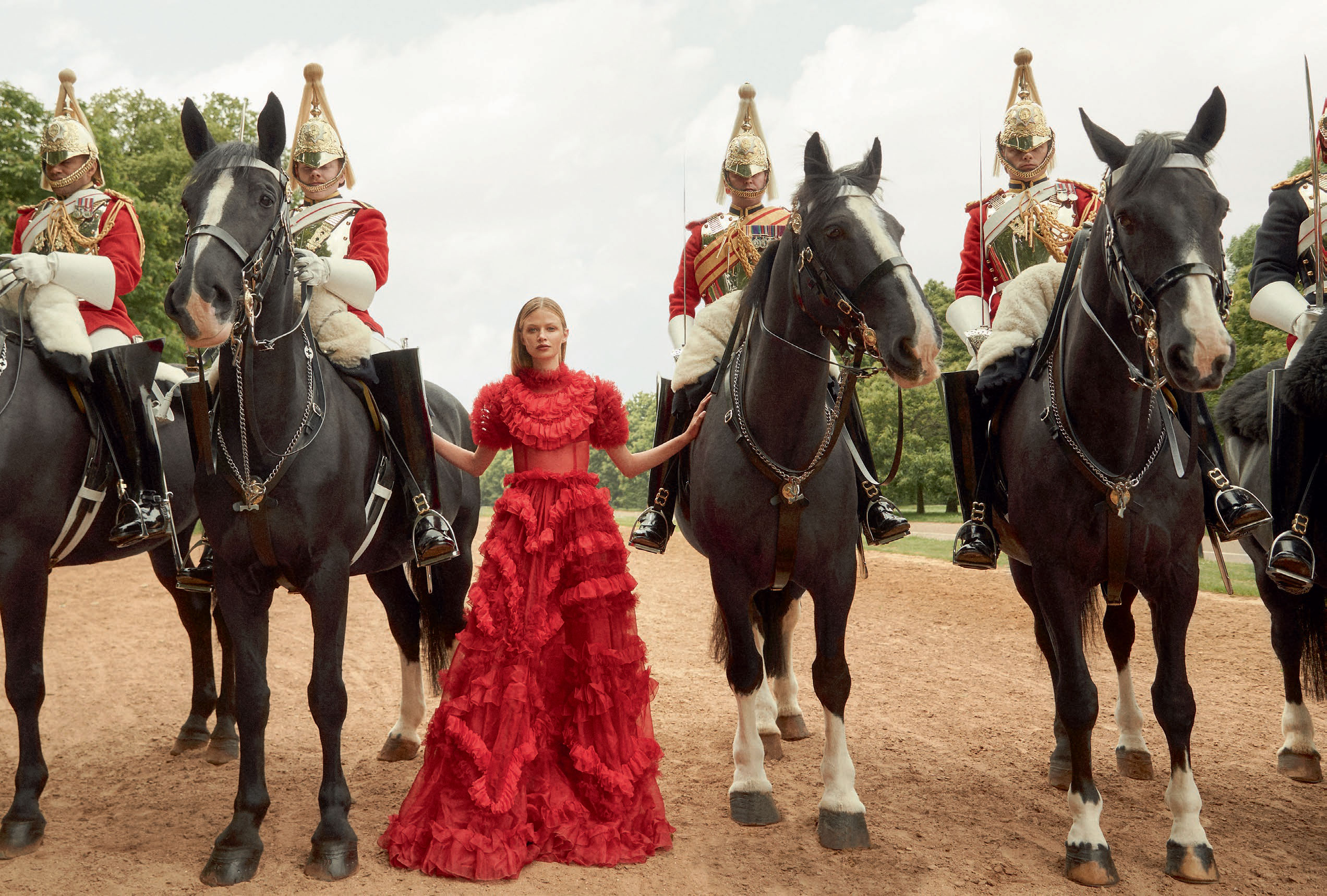 HARPERS BAZAAR
