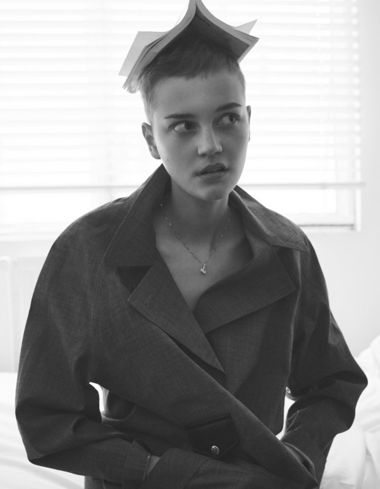 Lina Hoss | Vogue Ukraine