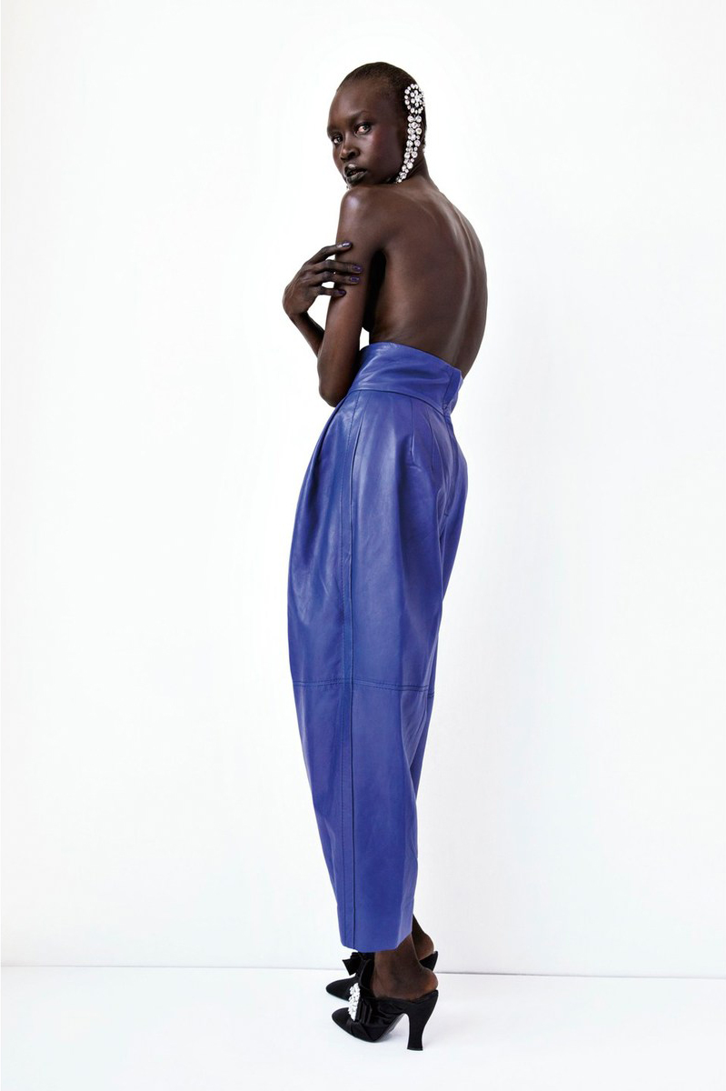 ALEK WEK | ES MAGAZINE