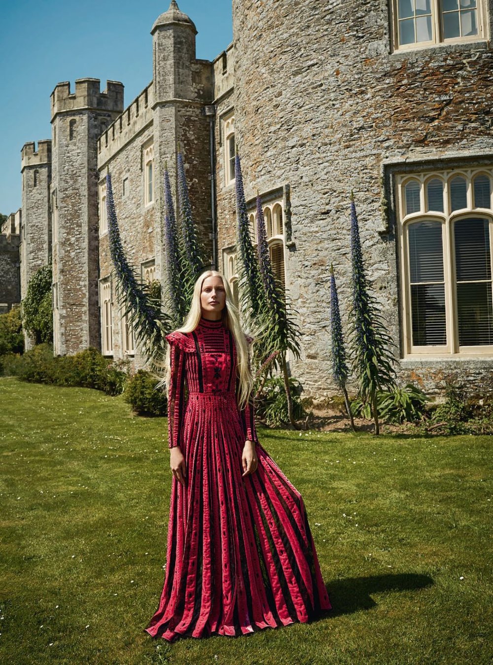 Kirsty Hume | Harpers Bazaar