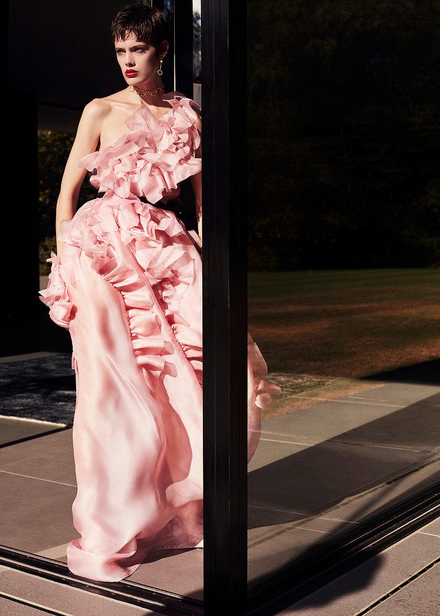 ST Fashion | Power Play