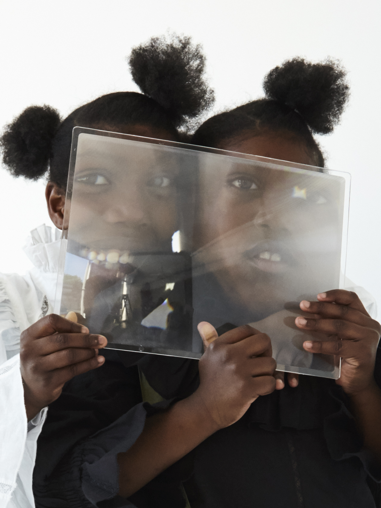 Forever Young Magazine | Twin Thing