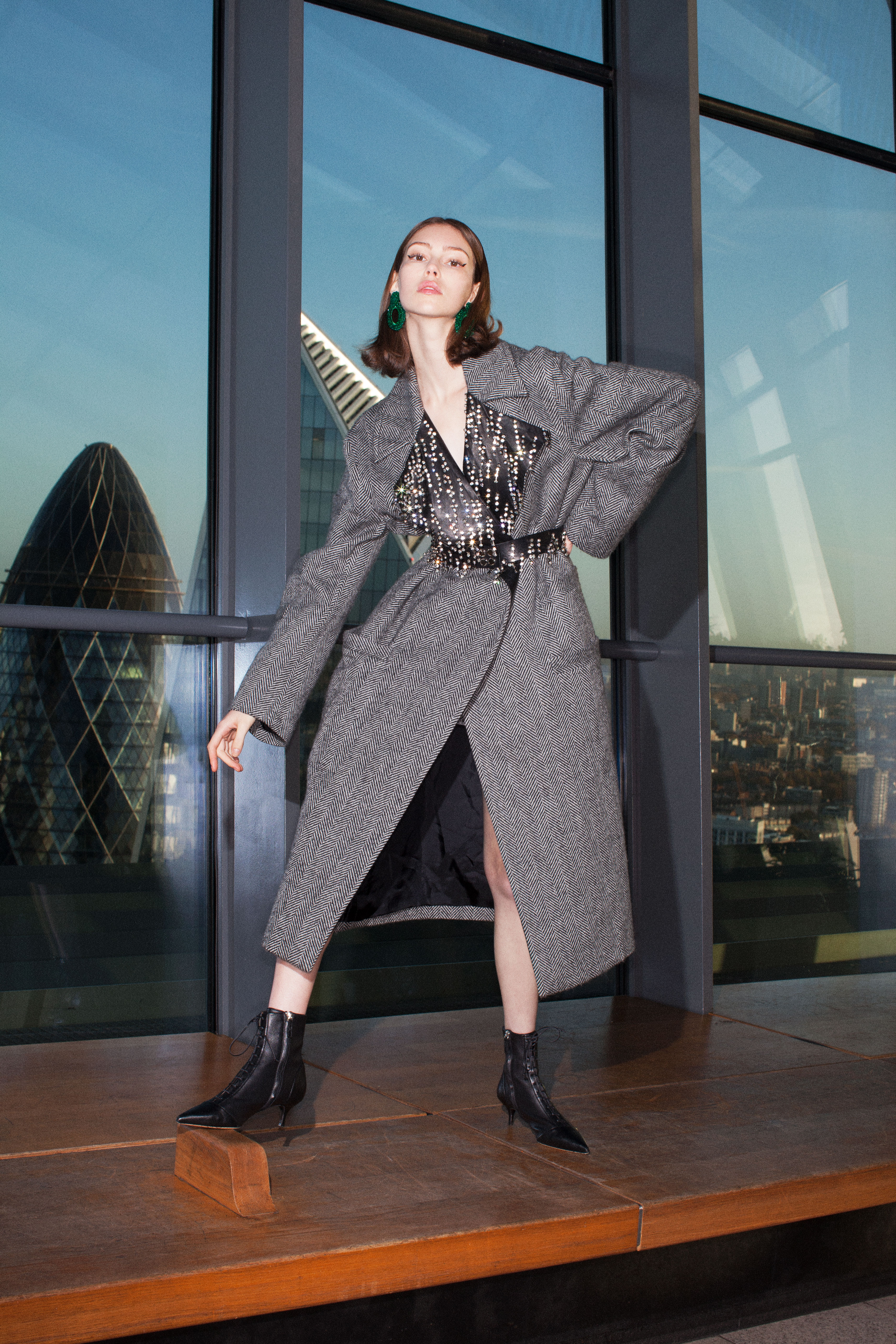 ES Magazine | The Violet Hour