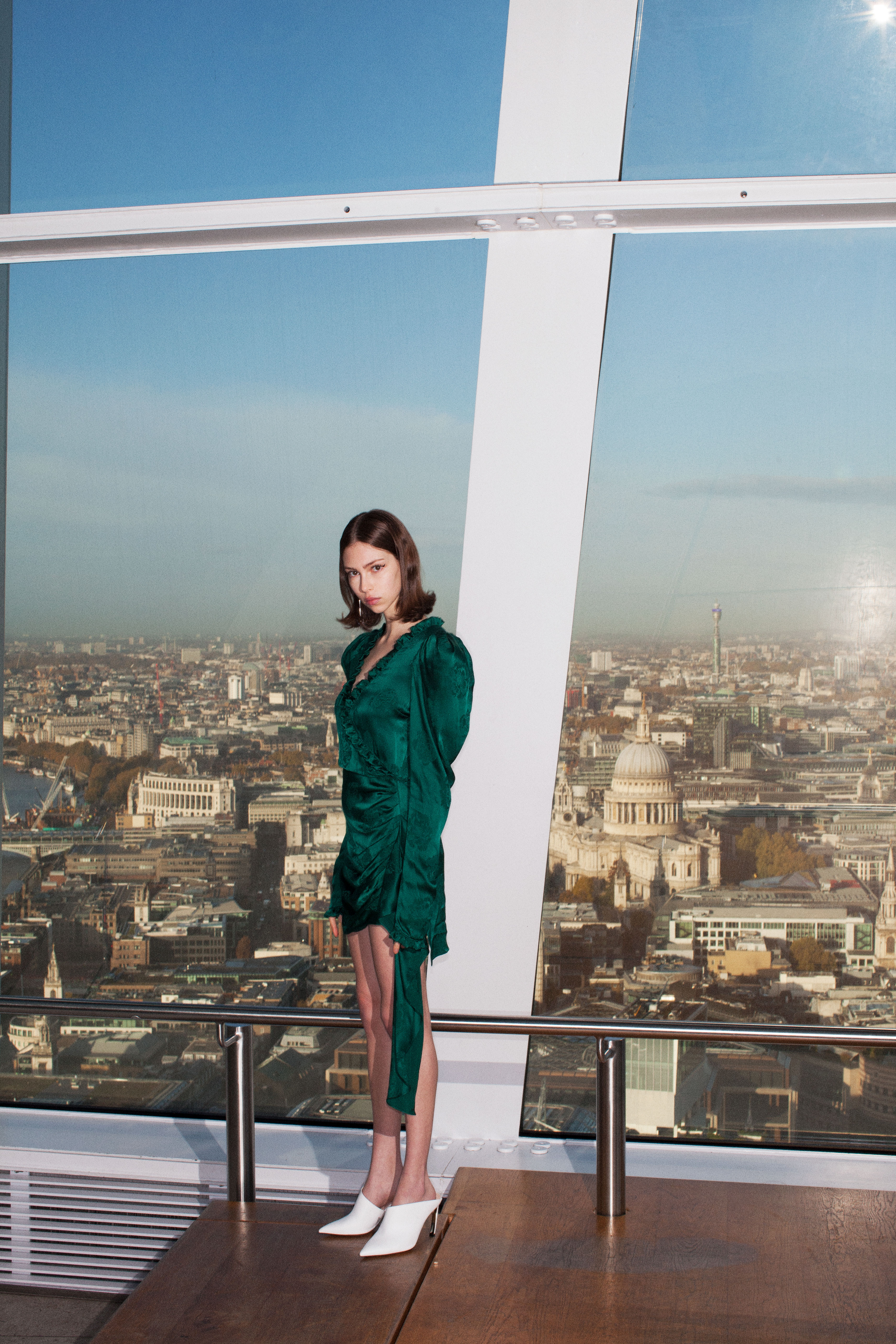 ES Magazine | The Violet Hour