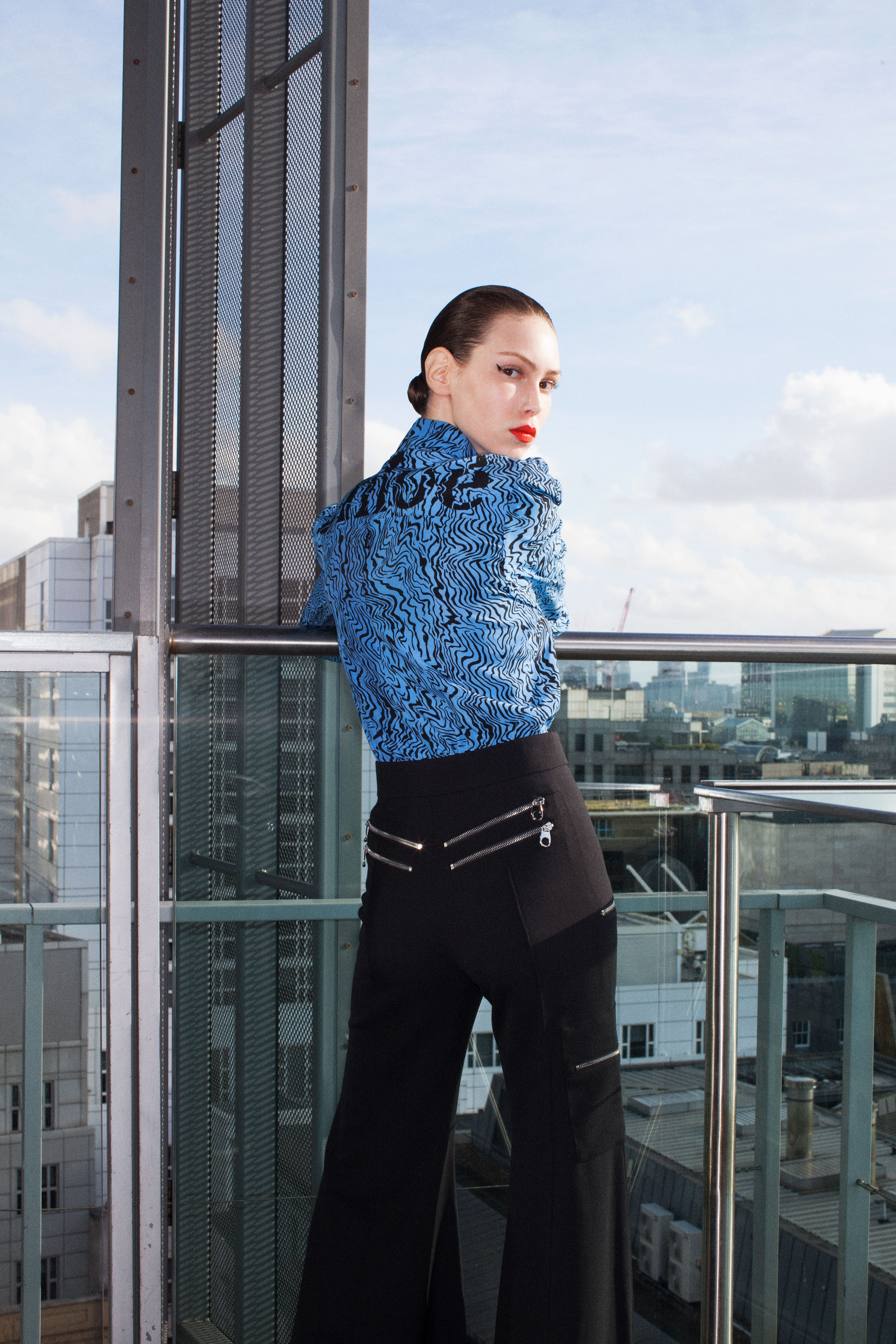 ES Magazine | The Violet Hour