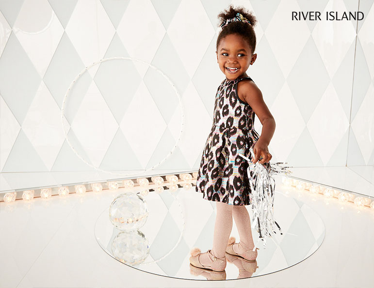 RIVER ISLAND