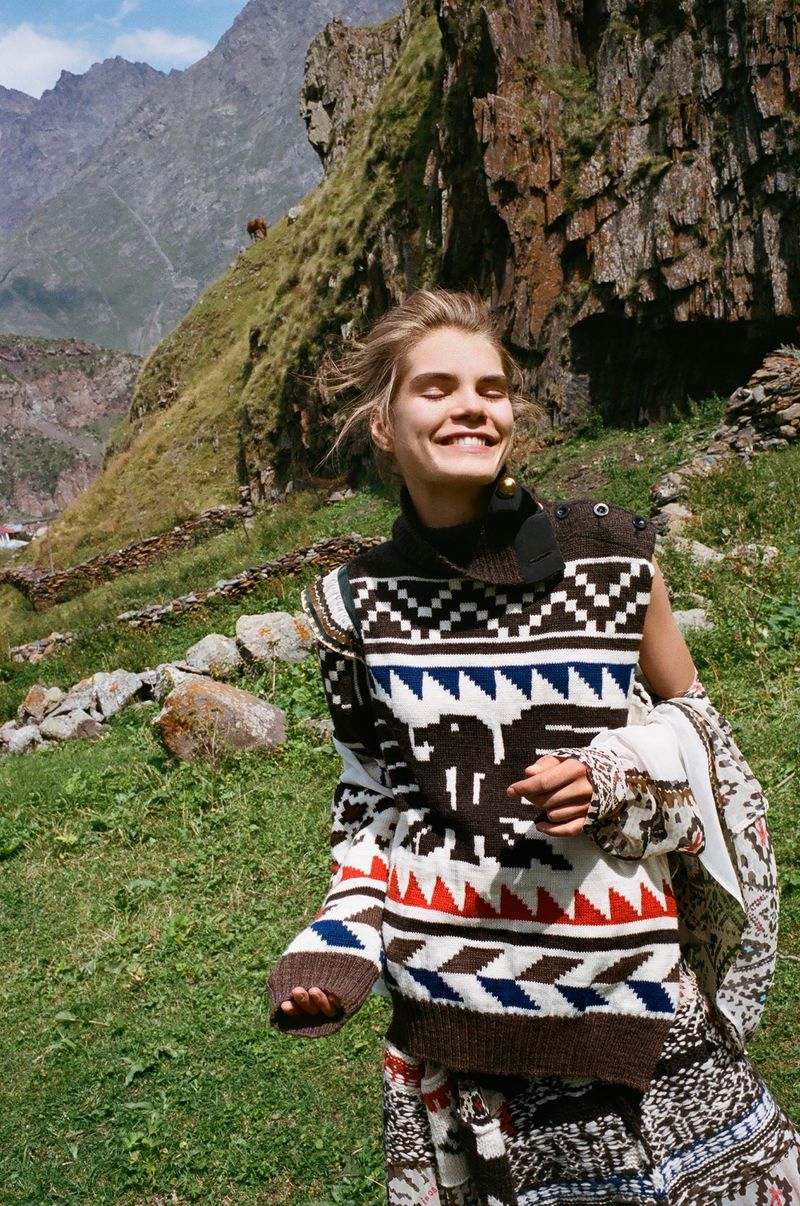 Sophie Rask | Vogue Poland