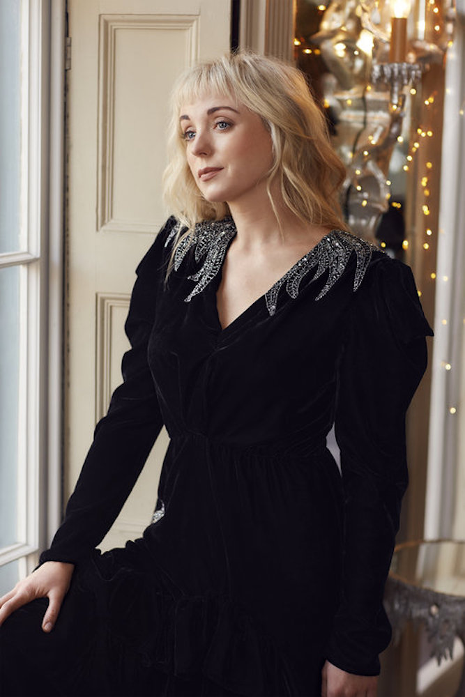 HELEN GEORGE | STELLA