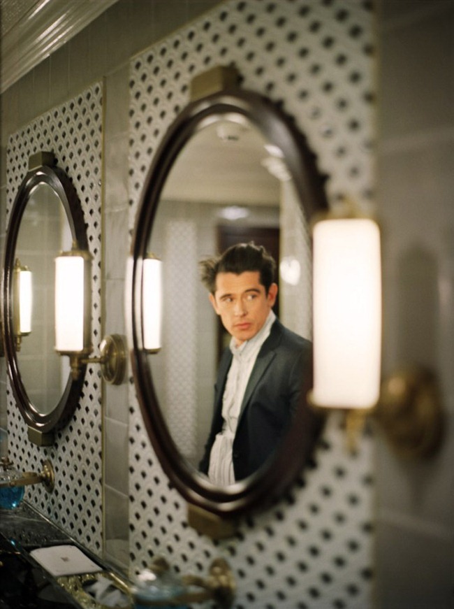 ESQUIRE
