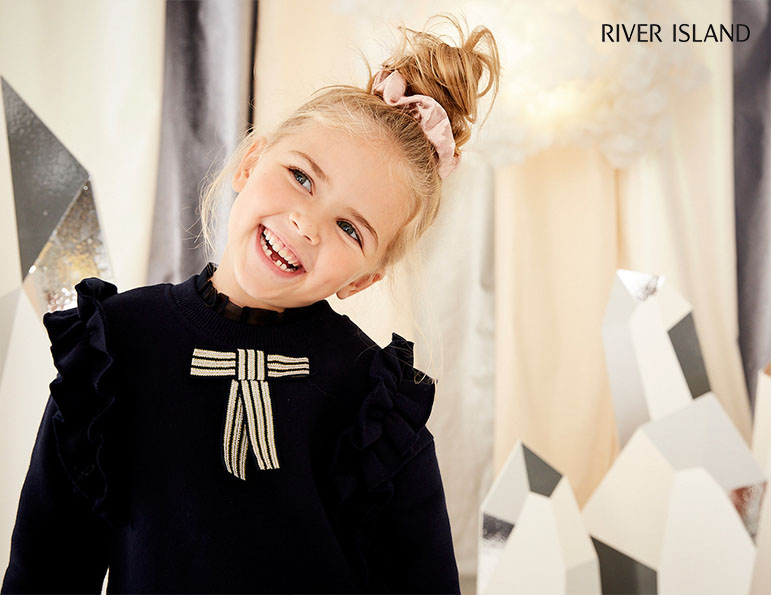 RIVER ISLAND