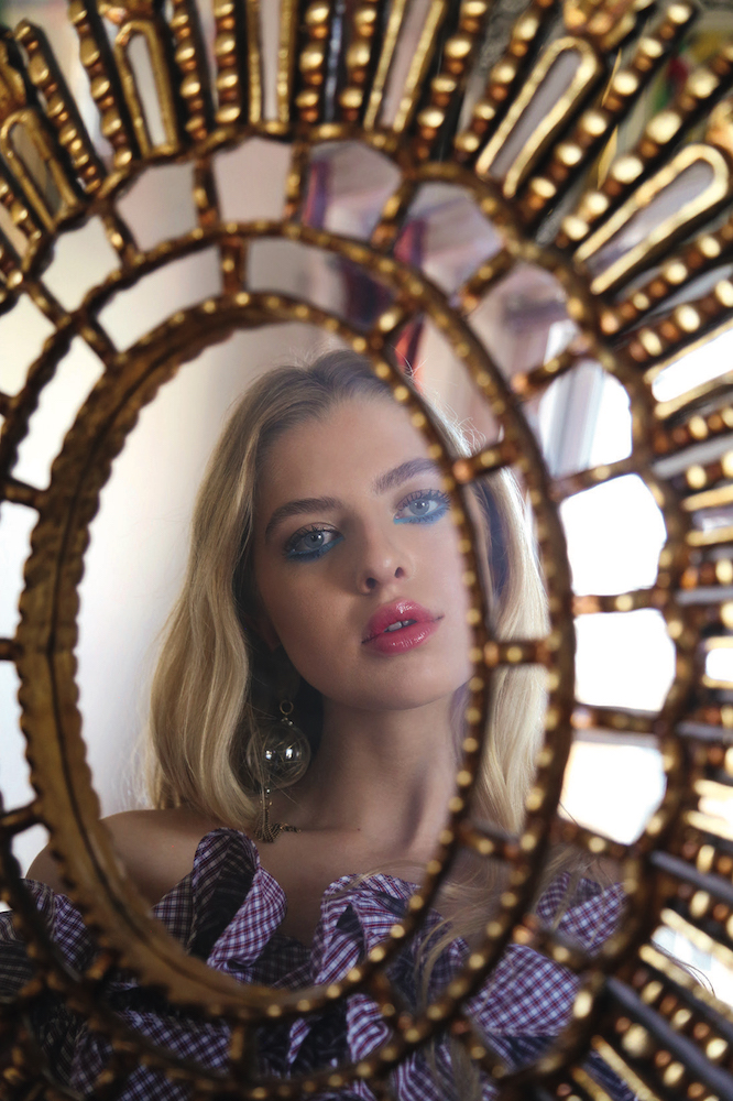 DULL MAGAZINE | Anais Gallagher