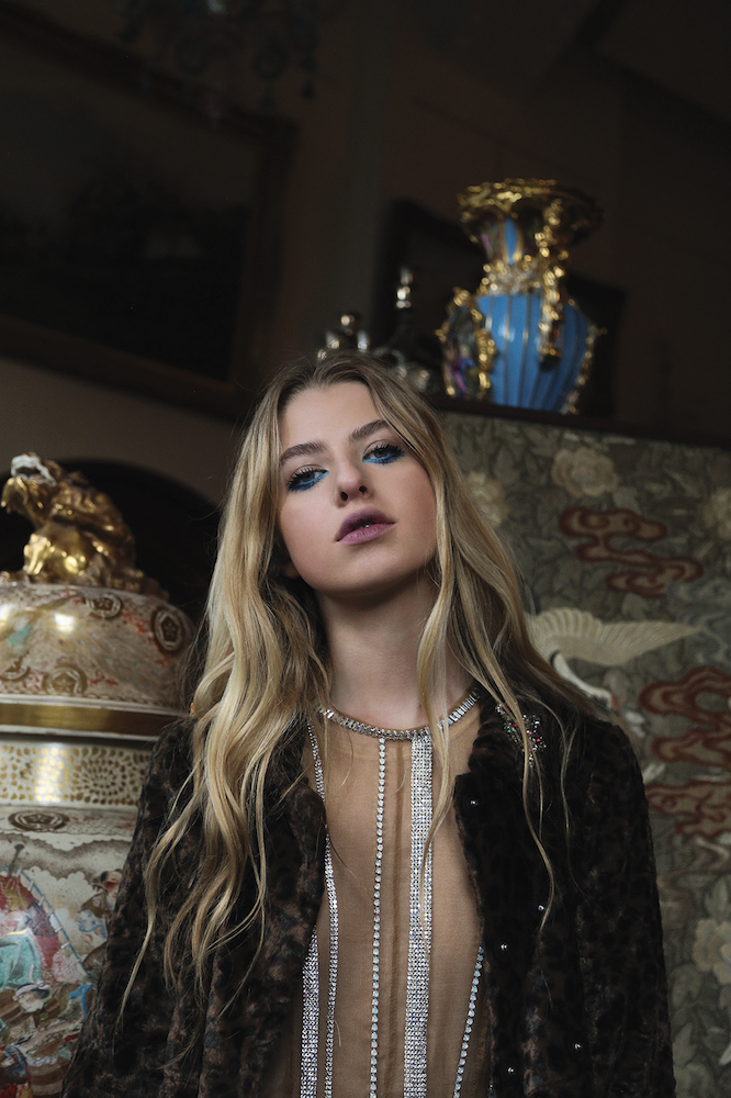 DULL MAGAZINE | Anais Gallagher