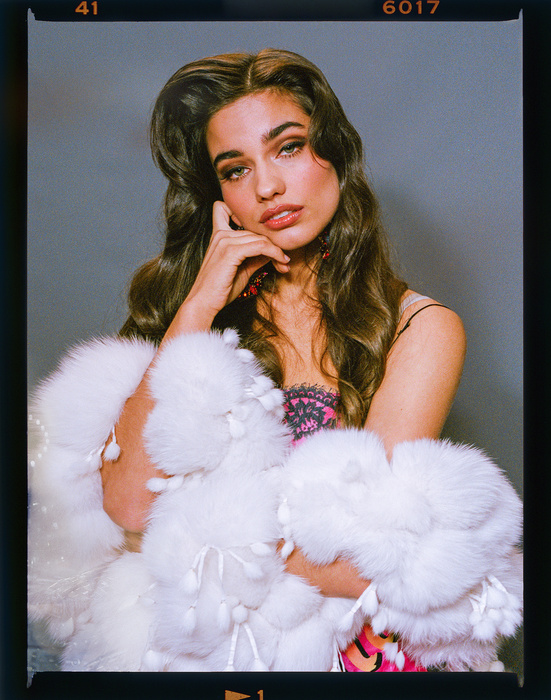 PAPER MAGAZINE