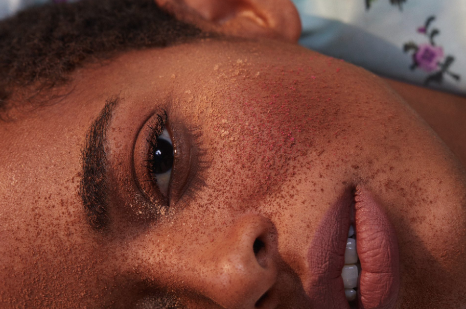 Elle UK | Oh So Natural