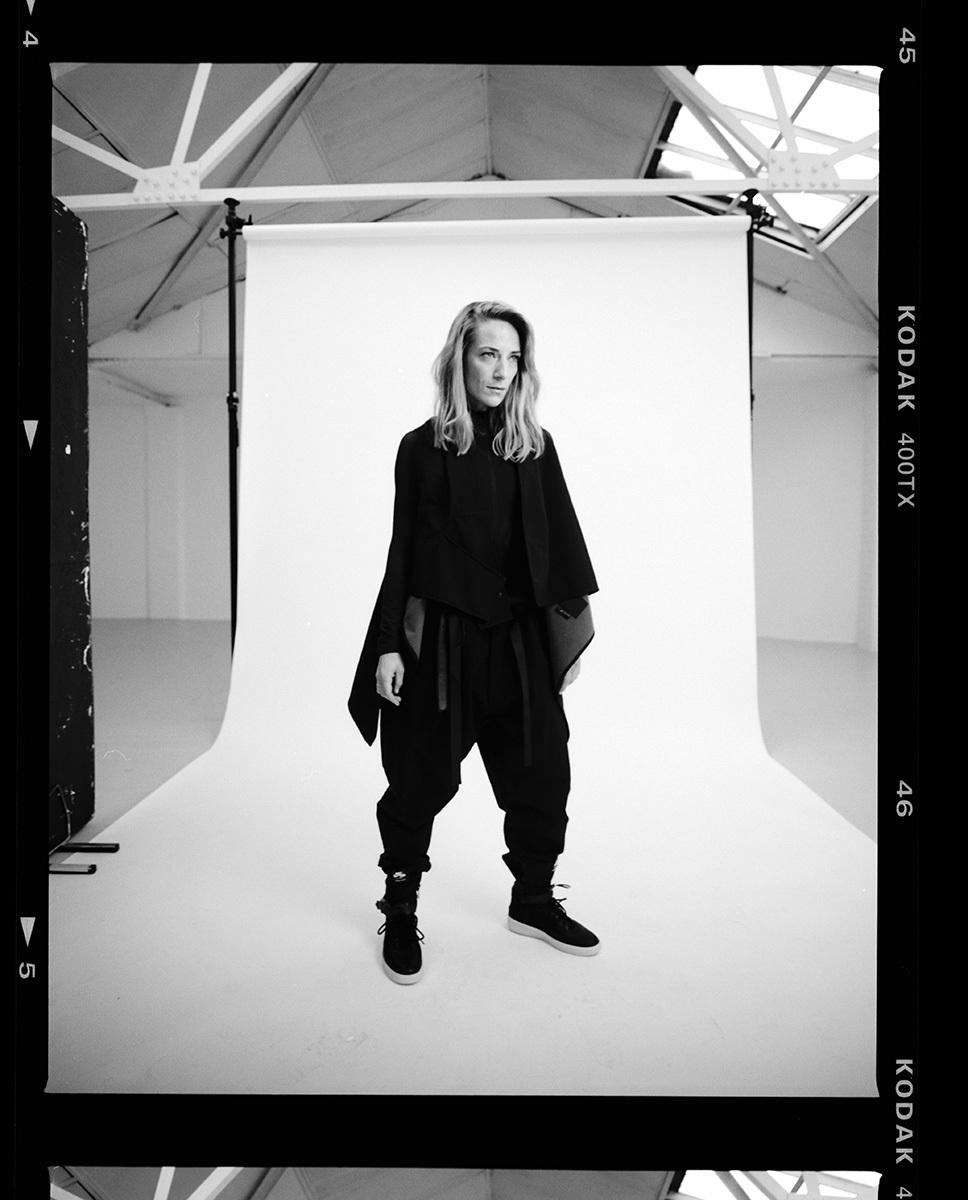 i-D