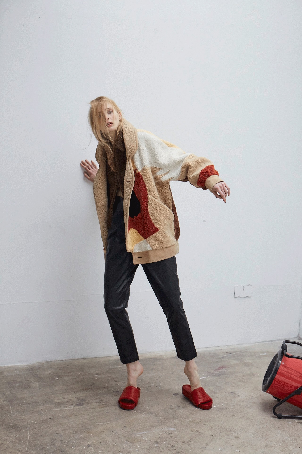 Stories Collective | 50 Shades of Beige