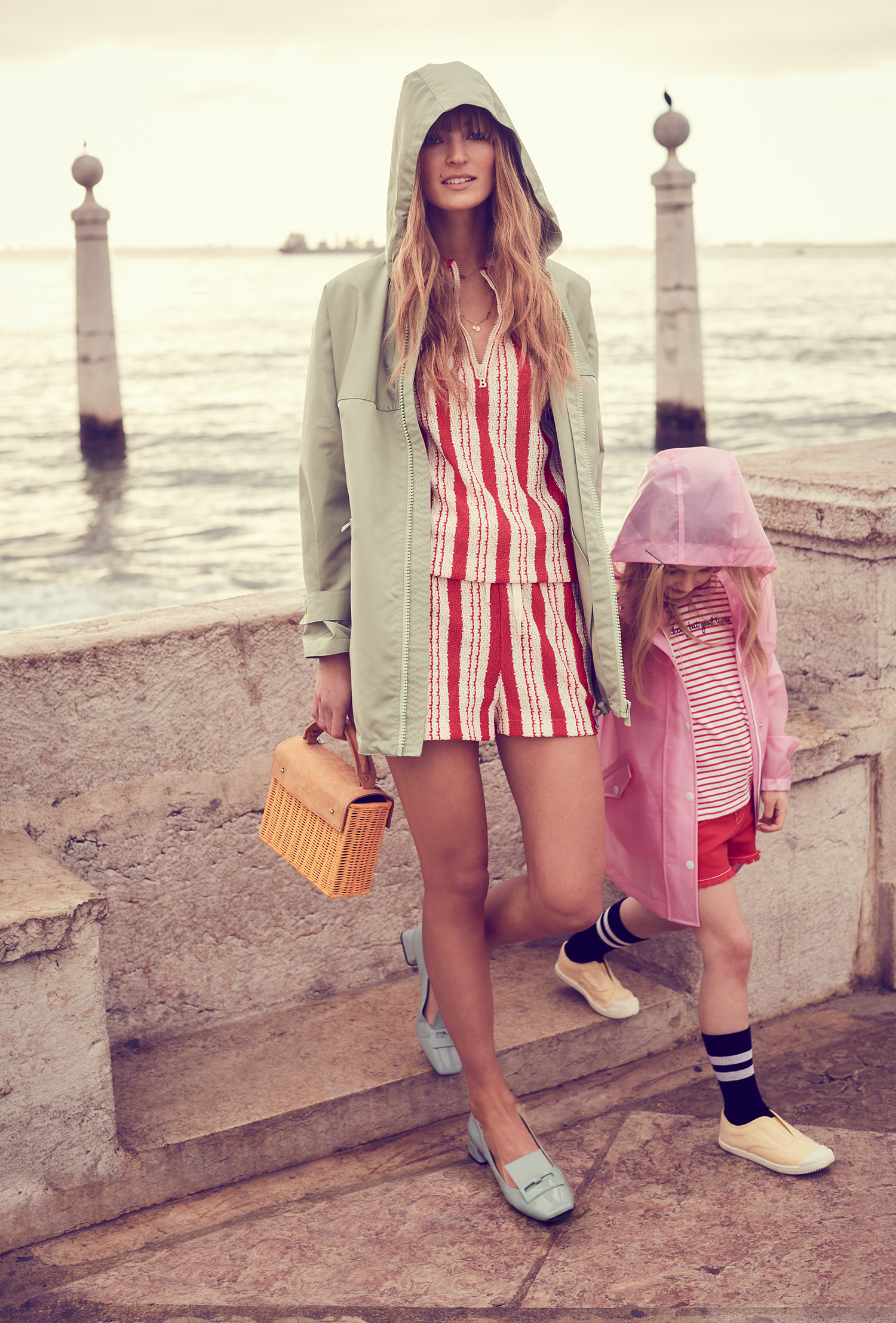 Red | Day Trippin’