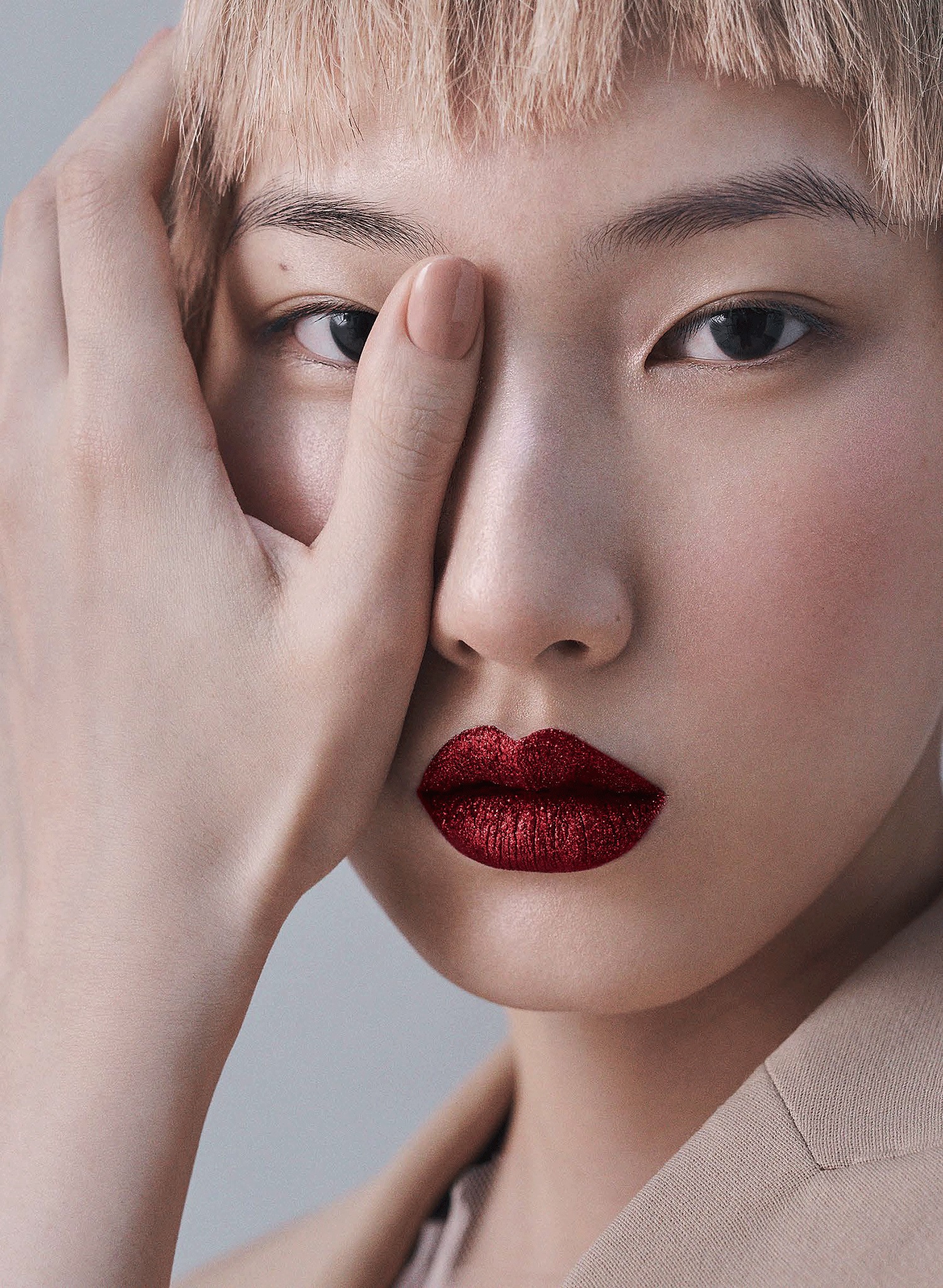 Carissa and Song | Vogue Ukraine
