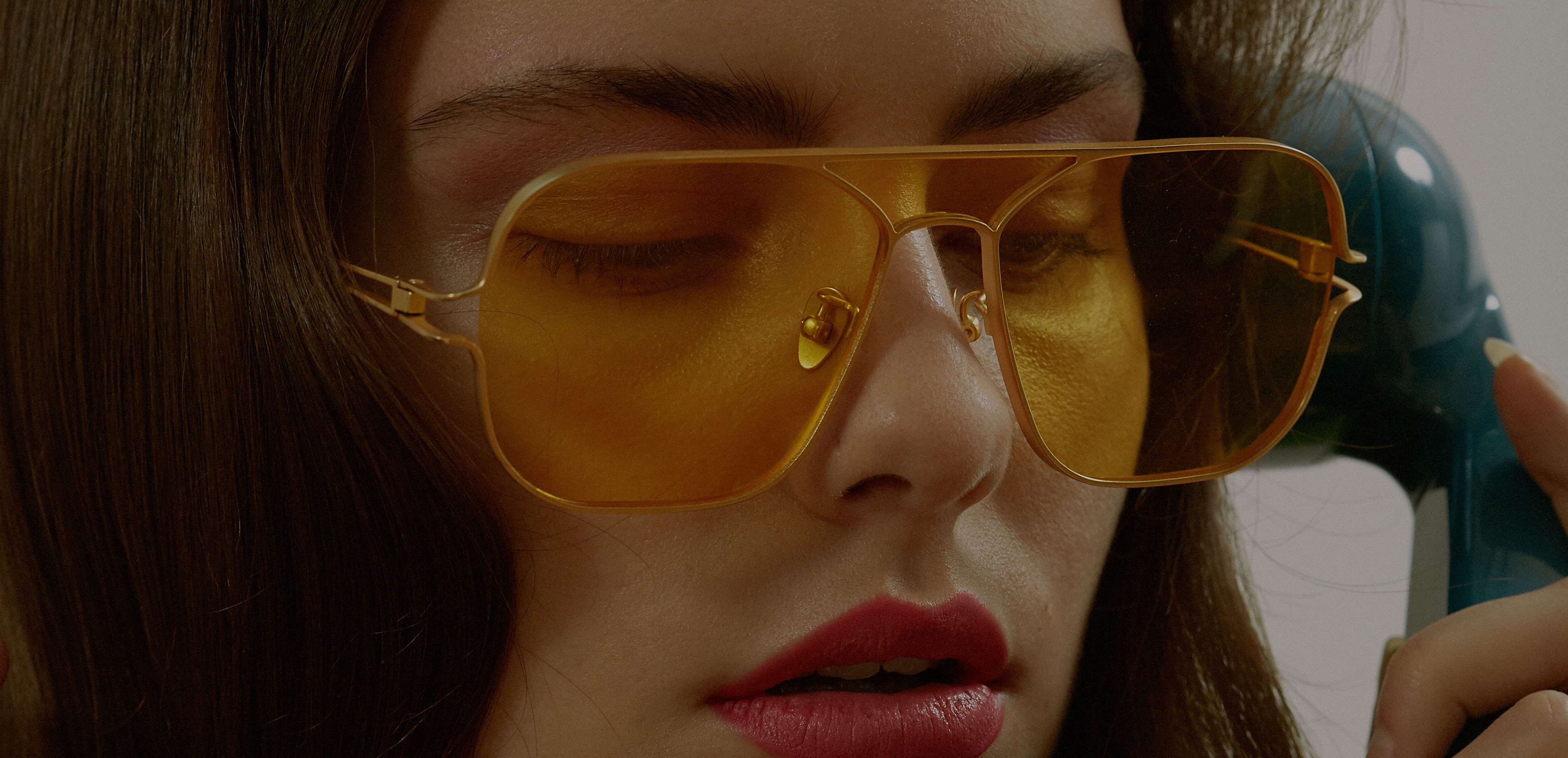 Violet Book | Issue 9