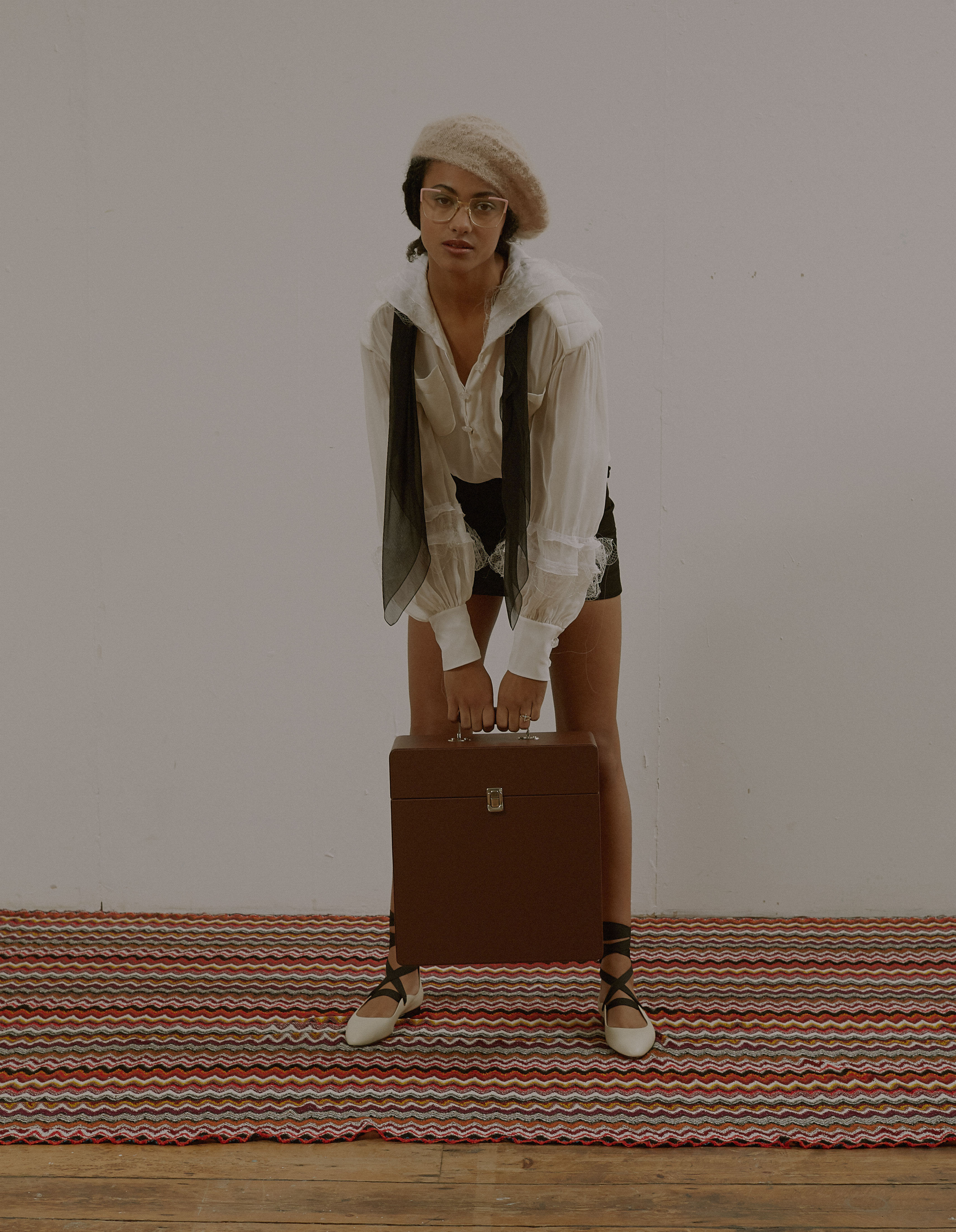 Violet Book | Issue 9