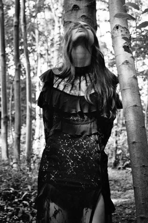 Violet Book | Issue 6