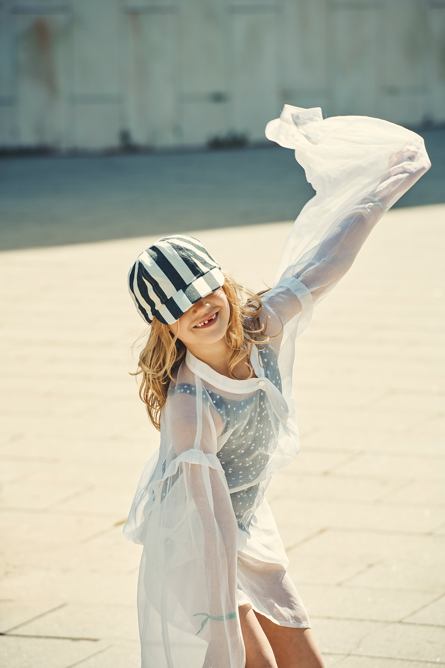 Hooligans | Blue Bird