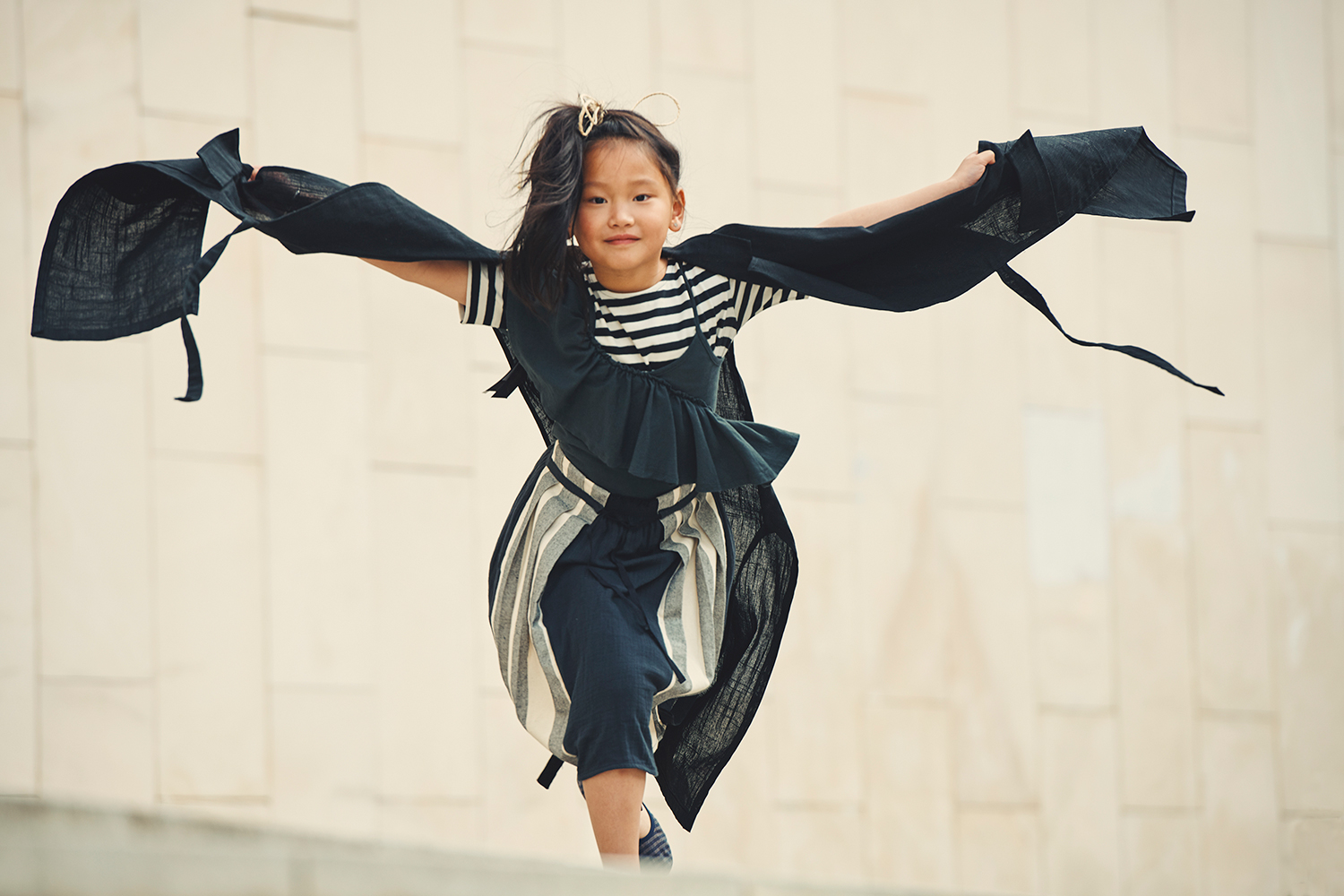 Hooligans | Blue Bird