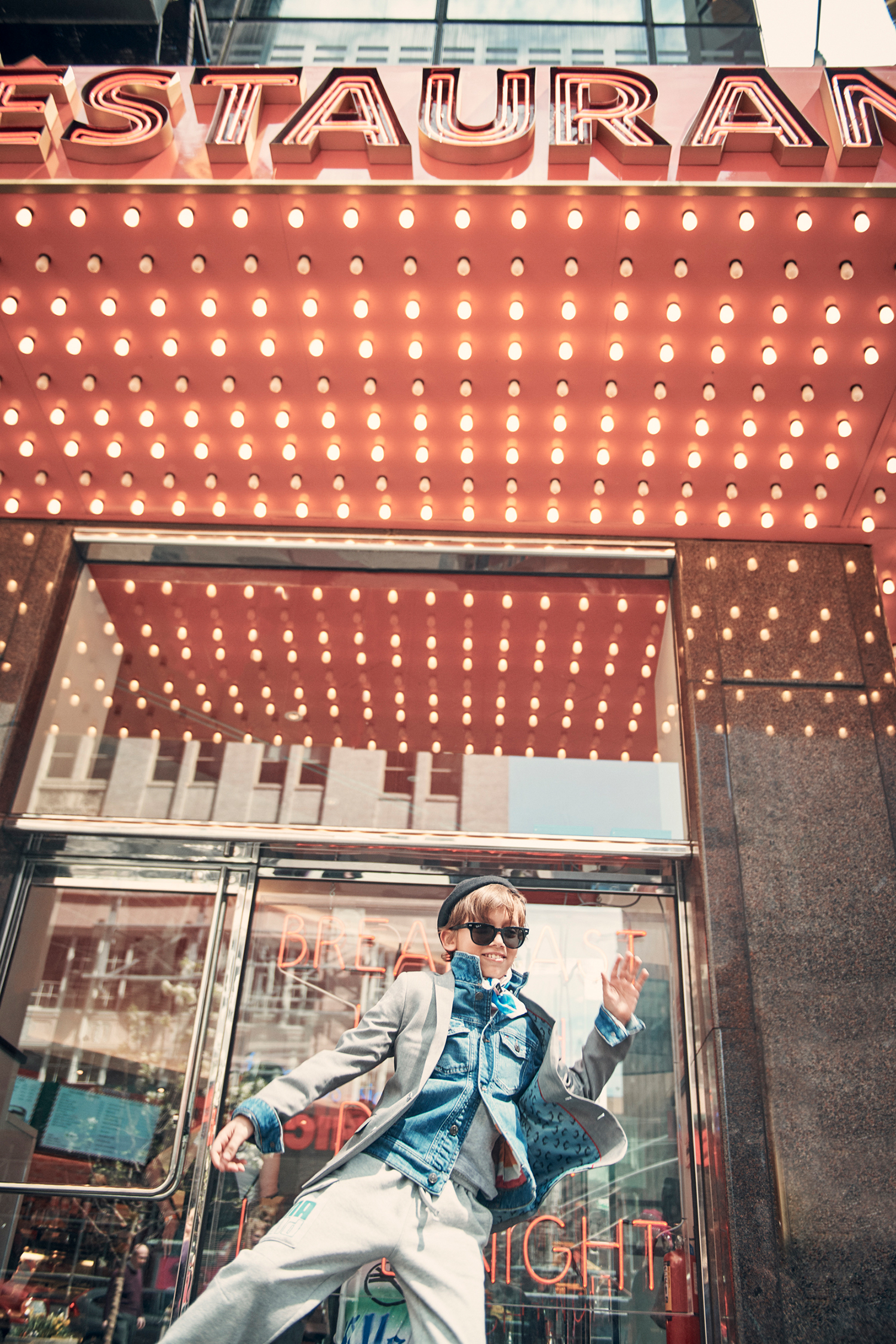 Earnshaws | Electric Avenue