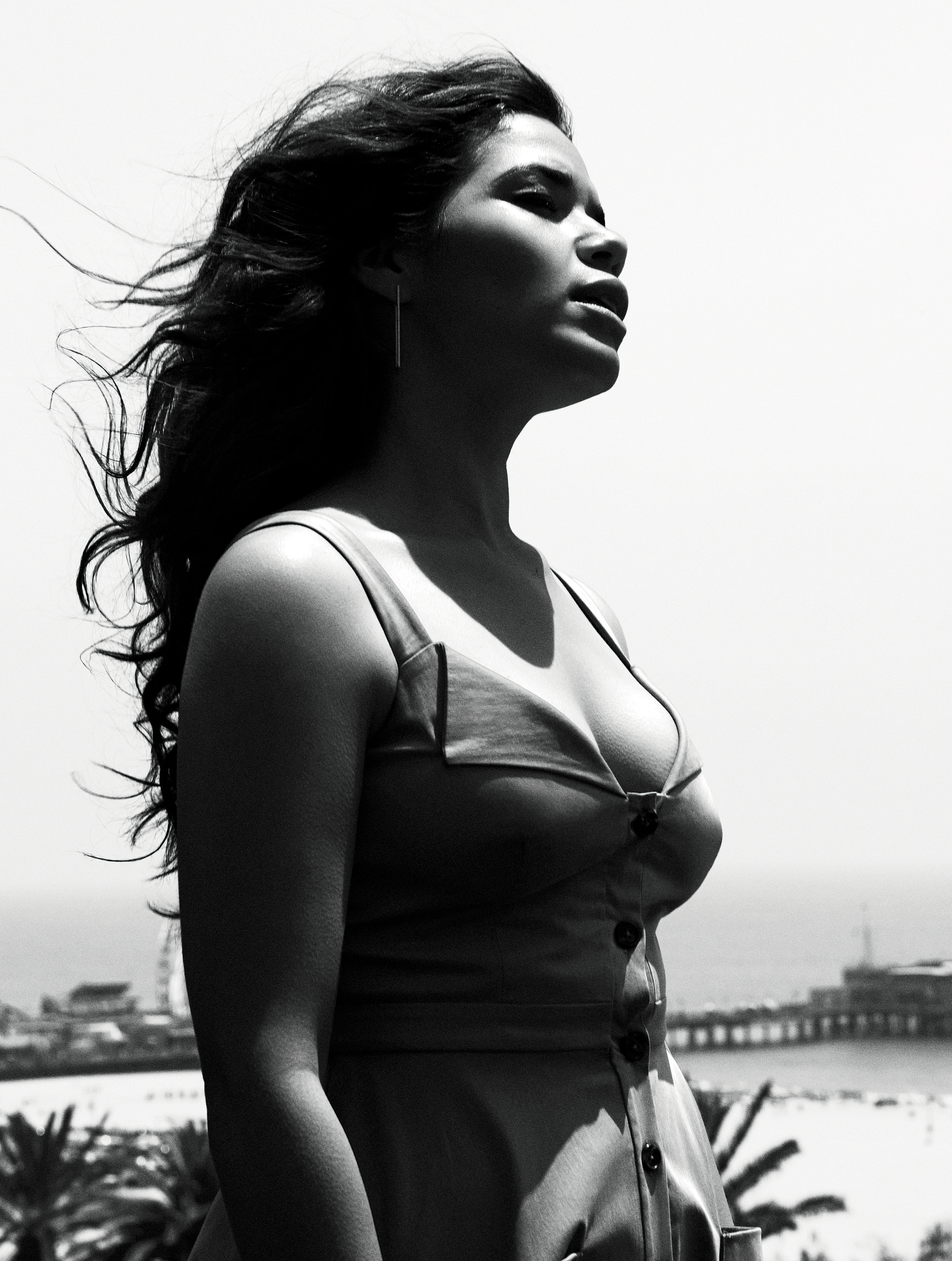 AMERICA FERRERA | NEXOS