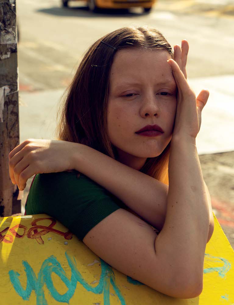 MIA GOTH | CRASH