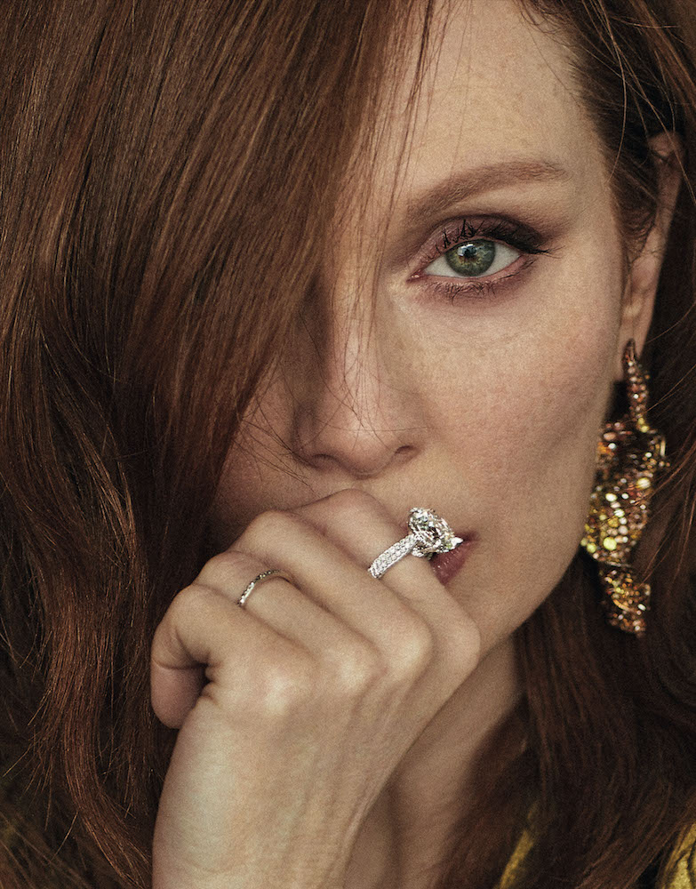 JULIANNE MOORE | MADAME FIGARO