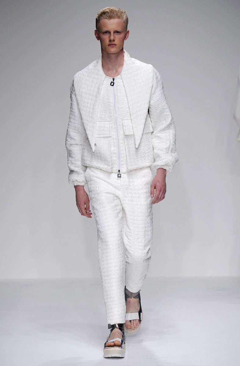 Xander Zhou