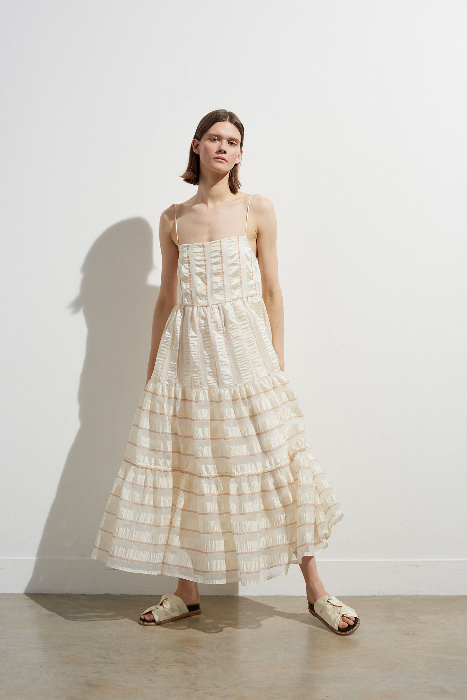 Resort 2020 | Noon by Noor
