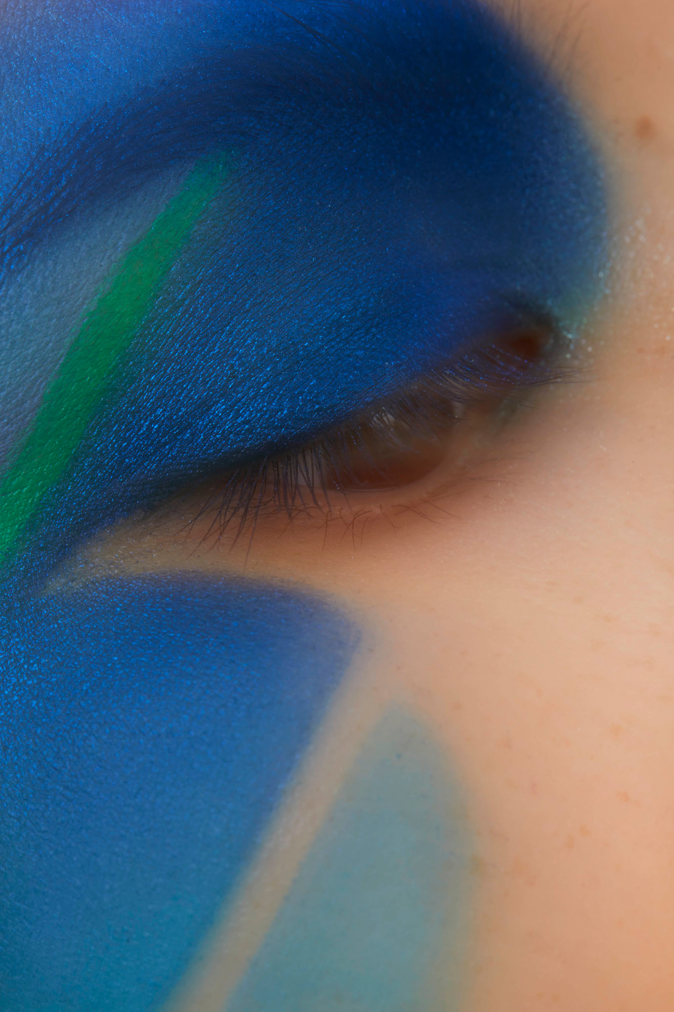 Playing with Pigments | Beauty Papers