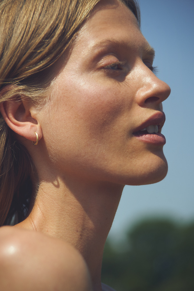 HARPERS BAZAAR BEAUTY