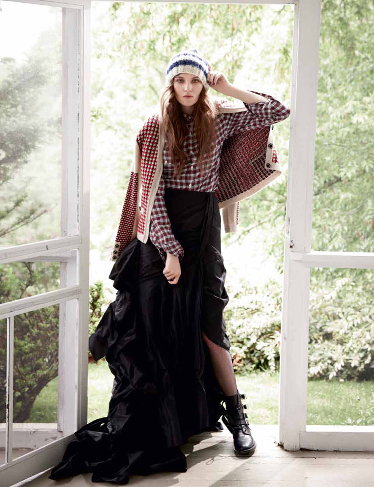 Red | Grunge Grows