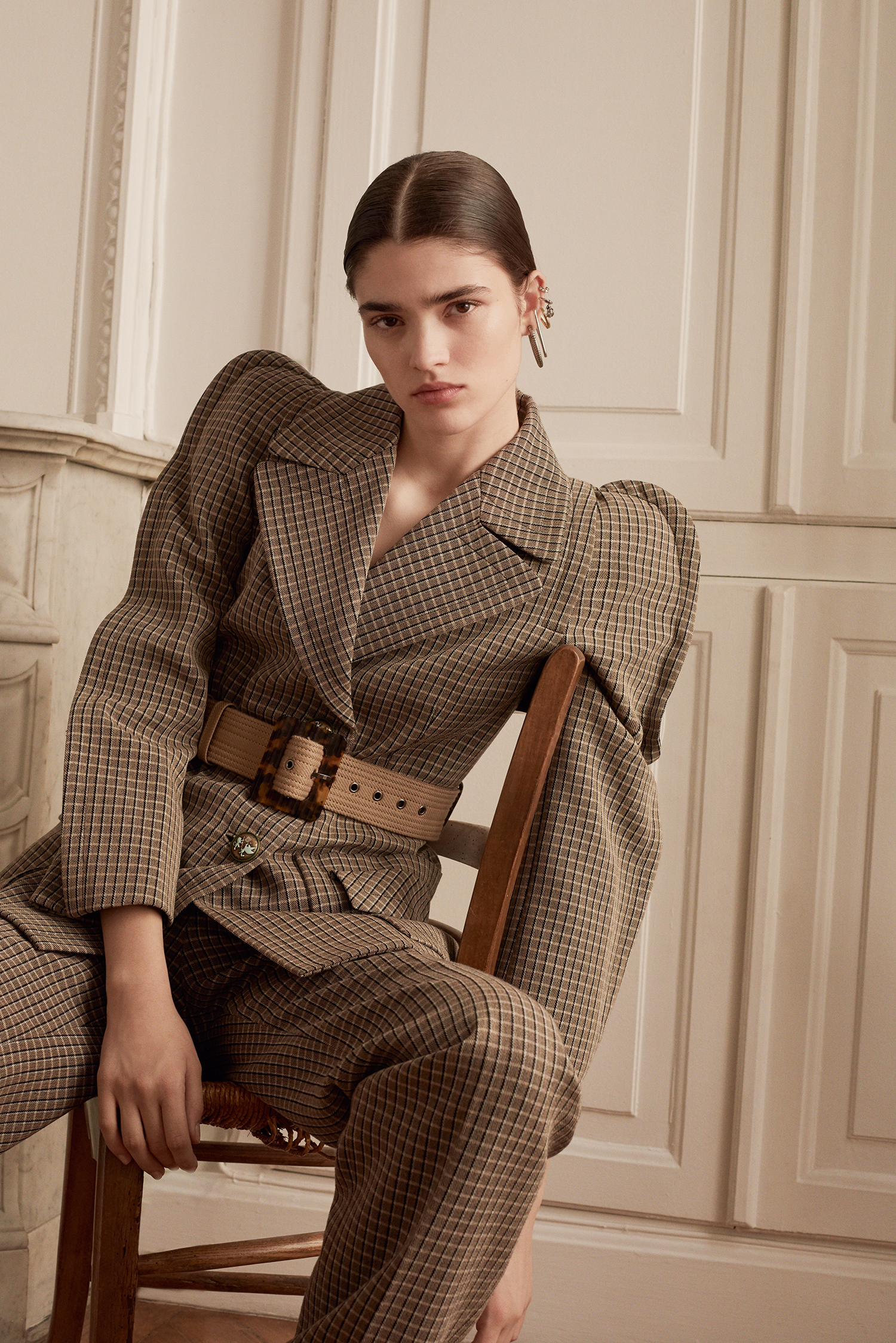 Alexandra Micu | Harpers Bazaar Spain