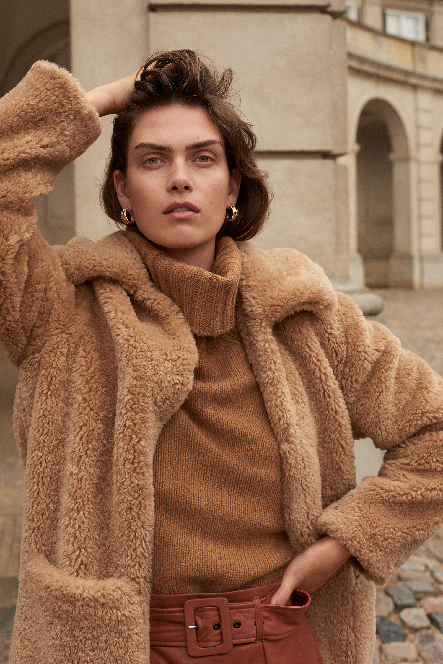 Whistles | AW19