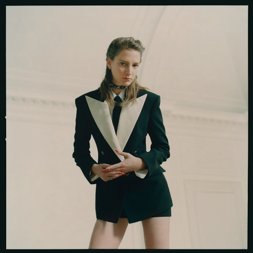 ELLE
