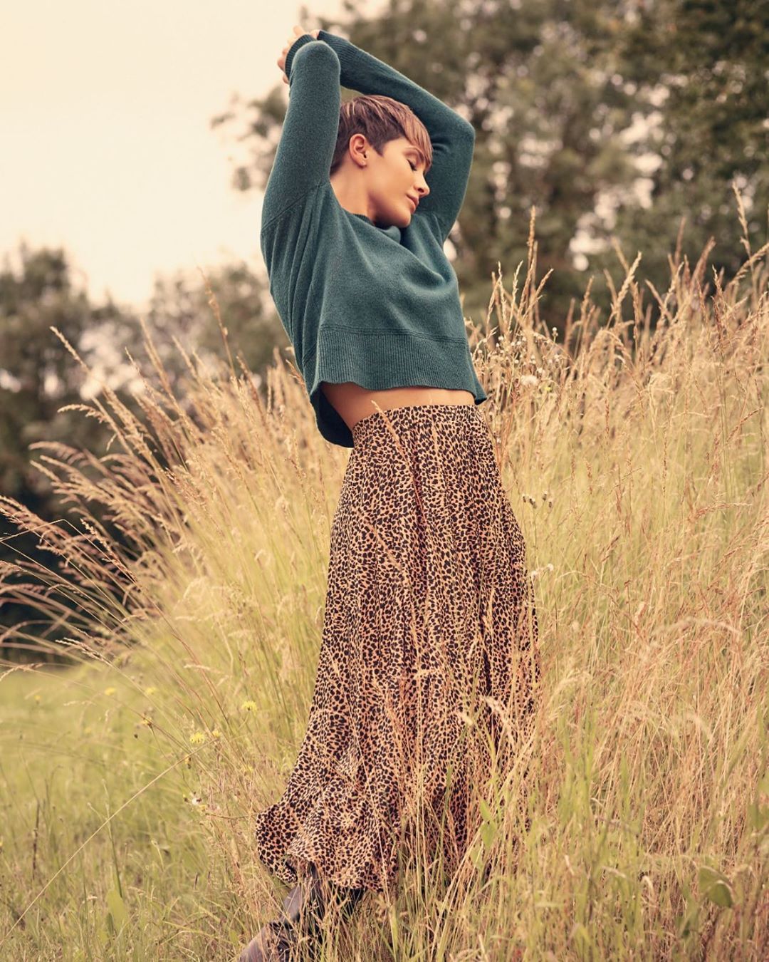 FRANKIE BRIDGE | OASIS