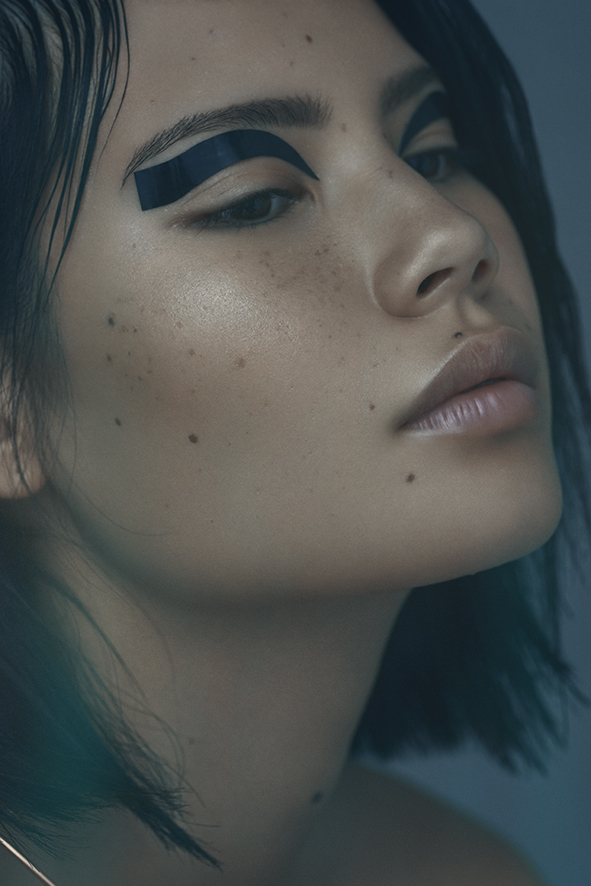 Bird in a Wire | 5Eleven